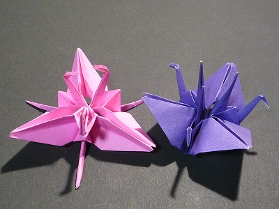 三连折纸千纸鹤的折纸图解威廉希尔中国官网
手把手教你三连折纸千纸鹤