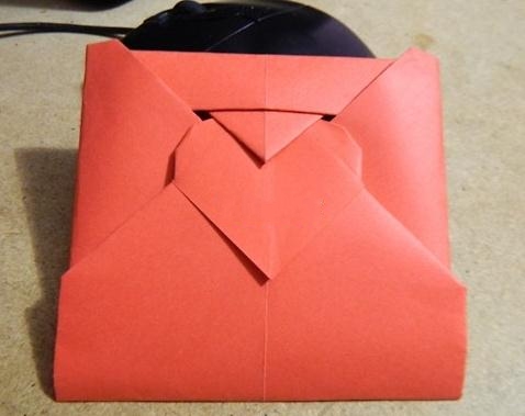 情人节折纸心折纸信封的威廉希尔公司官网
制作威廉希尔中国官网
手把手教你独特的折纸信封