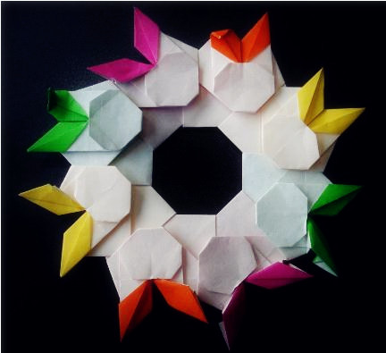 折纸兔子的折纸花环图解威廉希尔中国官网
手把手教你制作漂亮的折纸花环
