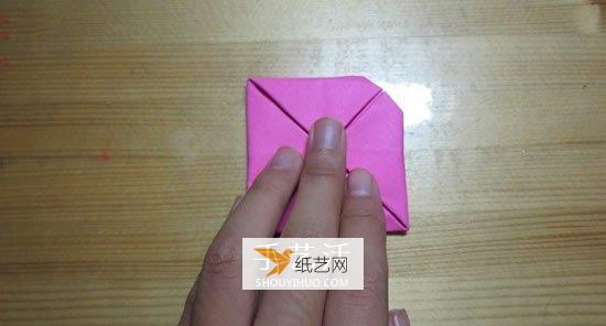 最简单纸玫瑰花的折法图解 有点小可爱！ -  www.shouyihuo.com