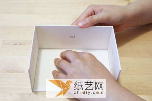 布盒基础威廉希尔中国官网
——覆盖式方形布盒 第12步