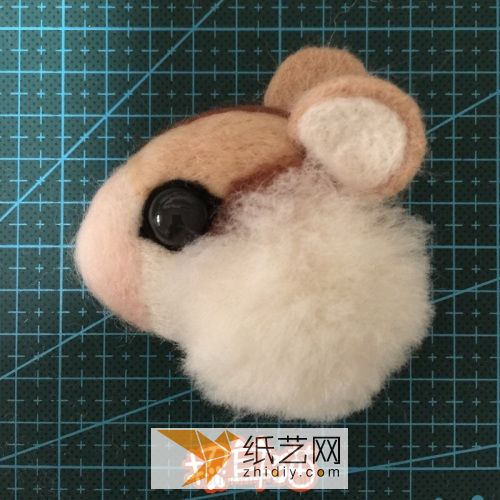【招耳猫】羊毛毡威廉希尔中国官网
之松鼠胸针 第31步