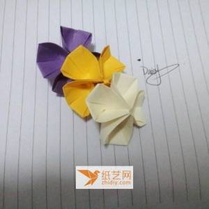 简单儿童折纸四叶草的制作威廉希尔中国官网
