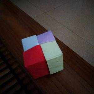 彩色带盖子的折纸盒子制作威廉希尔中国官网
