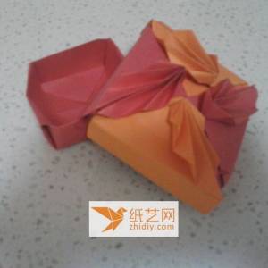 教师节威廉希尔公司官网
折纸枫叶盒子的详细折纸威廉希尔中国官网
