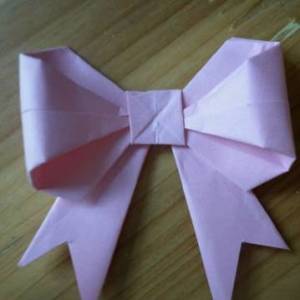 简单易学的纸蝴蝶结折叠方式