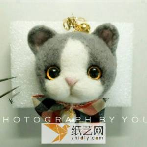 用羊毛毡制作出的布偶猫手机链圣诞节礼物威廉希尔中国官网
图解