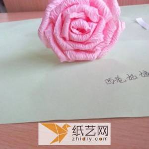 转载一个皱纹纸做的纸玫瑰花威廉希尔中国官网
