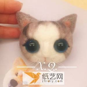 羊毛毡制作成的小猫圣诞节礼物威廉希尔中国官网
