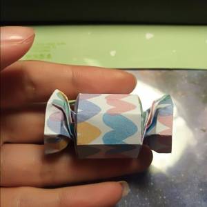 儿童节礼物包装的折纸糖果盒子制作威廉希尔中国官网
