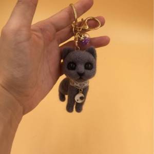 可爱的羊毛毡小猫钥匙链情人节礼物制作威廉希尔中国官网
