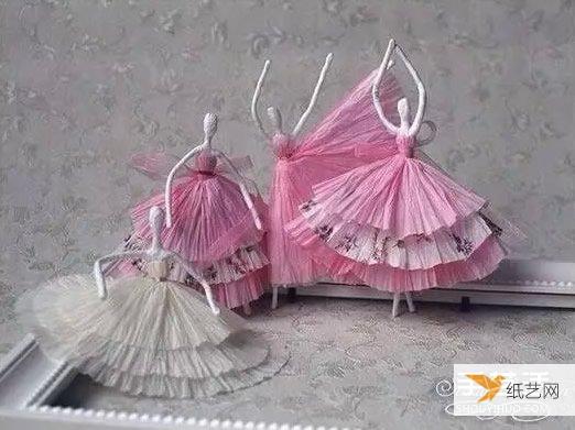 怎样用餐巾纸折叠纸芭蕾舞演员小人的方法威廉希尔中国官网
