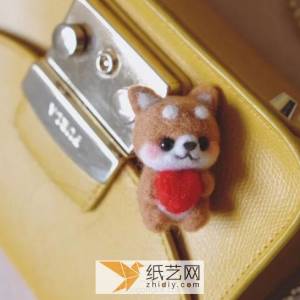 可爱小柴犬羊毛毡玩偶新年礼物制作方法威廉希尔中国官网
图解
