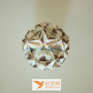 漂亮的折纸纸球花灯笼制作威廉希尔中国官网
 元宵节的时候能派上大用场