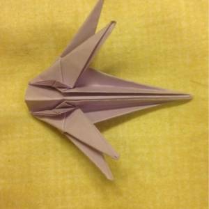 创意折纸飞机雷霆战机的折法 威廉希尔公司官网
纸飞机怎么折好看