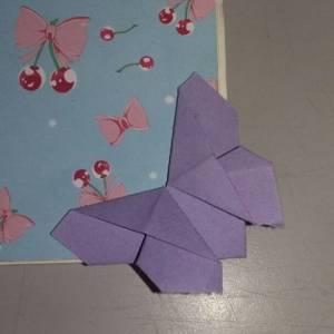 漂亮的折纸蝴蝶书签制作威廉希尔中国官网
