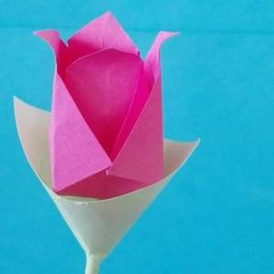 特别简易的儿童纸玫瑰花折叠步骤方法图片