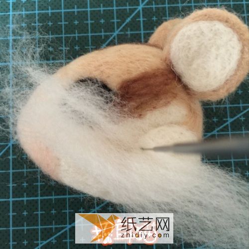 【招耳猫】羊毛毡威廉希尔中国官网
之松鼠胸针 第25步