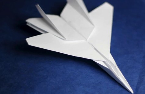 A4纸折F15战斗机的折法视频折纸飞机威廉希尔中国官网
