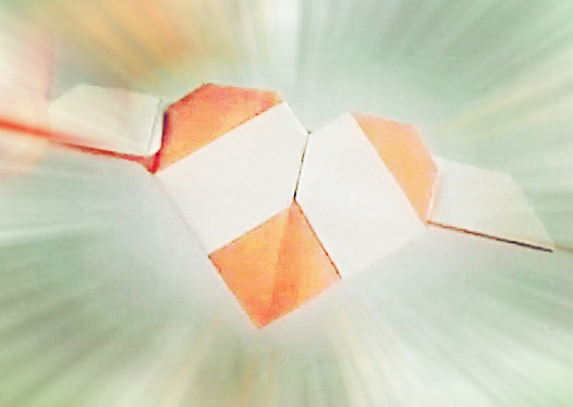 情人节丝带式威廉希尔公司官网
折纸带翅膀的简单折纸心威廉希尔公司官网
制作视频威廉希尔中国官网
