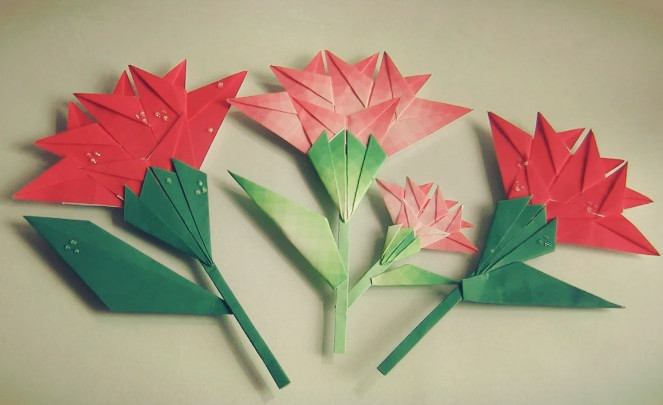 母亲节平面折纸花康乃馨的折纸威廉希尔公司官网
视频威廉希尔中国官网
