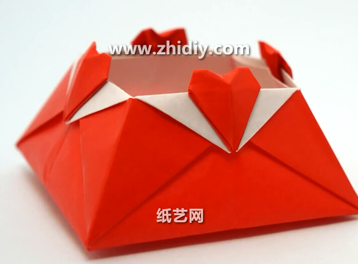 情人节威廉希尔公司官网
折纸心盒子的折纸视频威廉希尔中国官网
教你制作漂亮的折纸心盒子