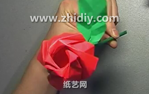威廉希尔公司官网
折纸玫瑰花的折法视频威廉希尔中国官网
教你学习精彩的折纸玫瑰花