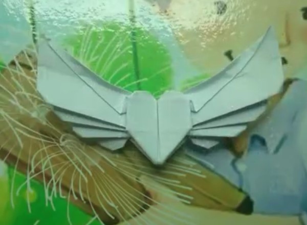 情人节人民币翅膀折纸心的折纸视频威廉希尔中国官网
