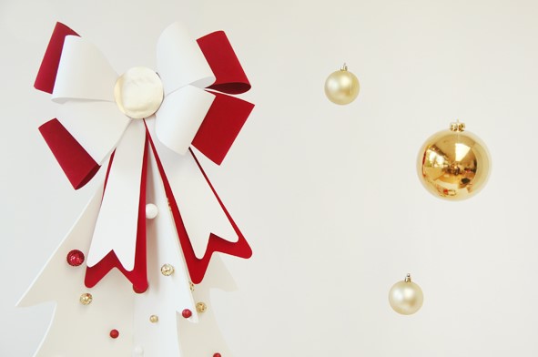 圣诞树装饰纸艺蝴蝶结的威廉希尔公司官网
制作威廉希尔中国官网
