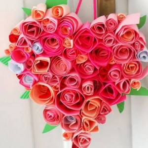情人节纸玫瑰草莓装饰的制作威廉希尔中国官网
