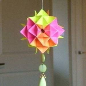 漂亮的折纸纸球花制作威廉希尔中国官网
