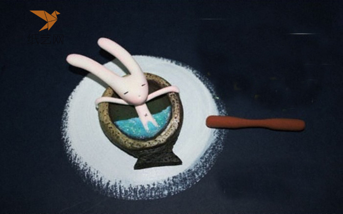 陶艺威廉希尔中国官网
在泡澡的小兔子软陶陶艺制作威廉希尔中国官网
