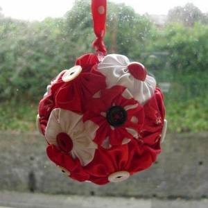 布做的圣诞节装饰花球制作威廉希尔中国官网
