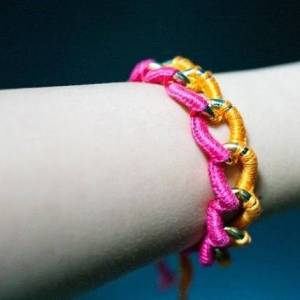 简单的手链编织制作圣诞礼物威廉希尔中国官网
