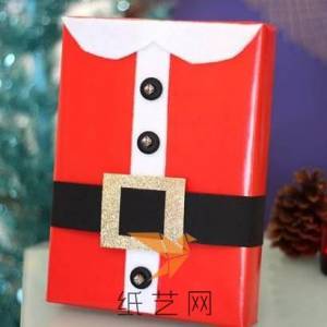 圣诞节专属的圣诞礼物包装方法制作威廉希尔中国官网
