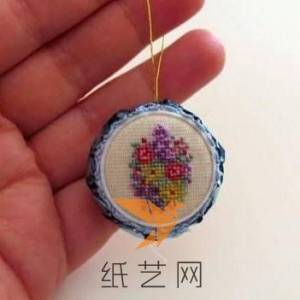漂亮的十字绣手机链制作威廉希尔中国官网
