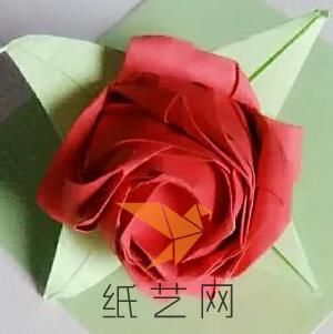 简单漂亮的折纸玫瑰威廉希尔中国官网
图解