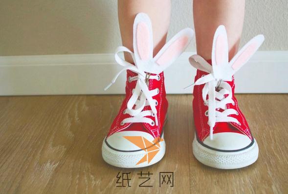 可爱的不织布小兔子耳朵鞋子装饰制作威廉希尔中国官网
