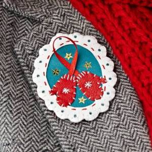 可爱的圣诞节胸针制作威廉希尔中国官网
