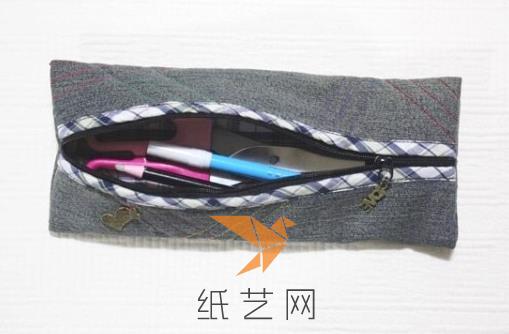 圣诞节礼物DIY笔袋制作威廉希尔中国官网
