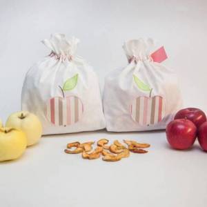 圣诞节礼物包装苹果包包制作威廉希尔中国官网

