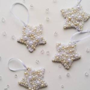 圣诞节威廉希尔公司官网
晶晶亮的珠子星星装饰制作威廉希尔中国官网
