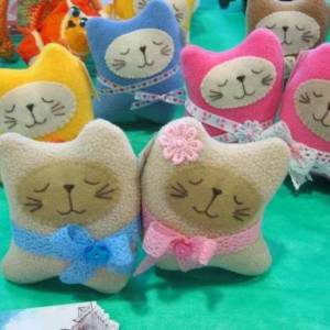圣诞节礼物布艺小猫猫玩偶制作威廉希尔中国官网
