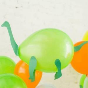 超简单生日聚会装饰恐龙气球儿童威廉希尔公司官网
制作威廉希尔中国官网
