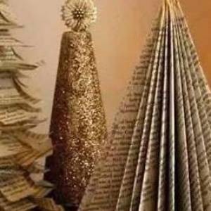 废旧书变圣诞树 简单威廉希尔公司官网
的仪式感