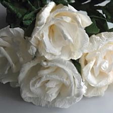 皱纹纸玫瑰花制作方法大全—图解皱纹纸玫瑰花制作