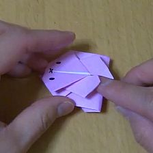 儿童折纸会跳的小兔子折纸威廉希尔中国官网
