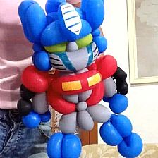 变形金刚魔术气球造型威廉希尔公司官网
制作威廉希尔中国官网
