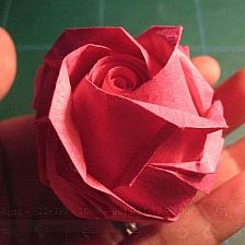 纸玫瑰的折法手把手教你学习GG玫瑰的折法图解与威廉希尔公司官网
威廉希尔中国官网
