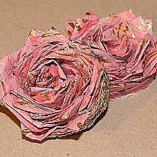 简单折纸玫瑰花的折法图解威廉希尔中国官网
教你制作简单的干玫瑰花